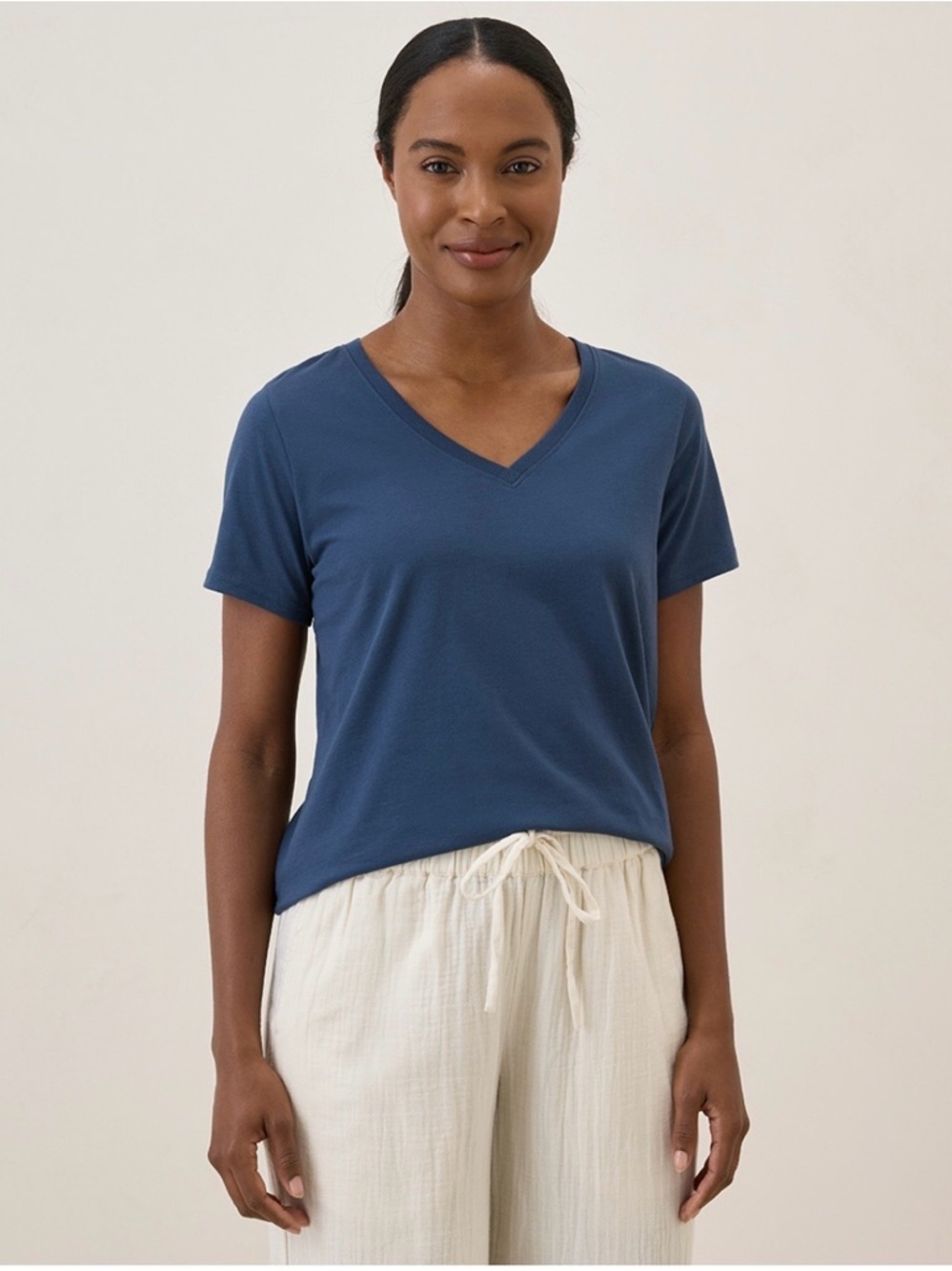 Pact Organic Cotton soft spun v-neck tee navy size XL